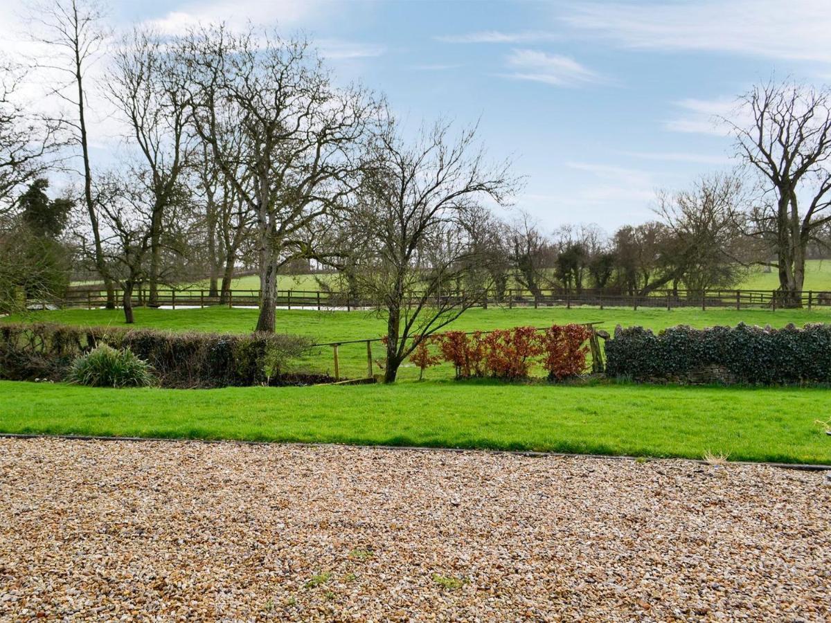 The Stables Villa Ansty  Buitenkant foto